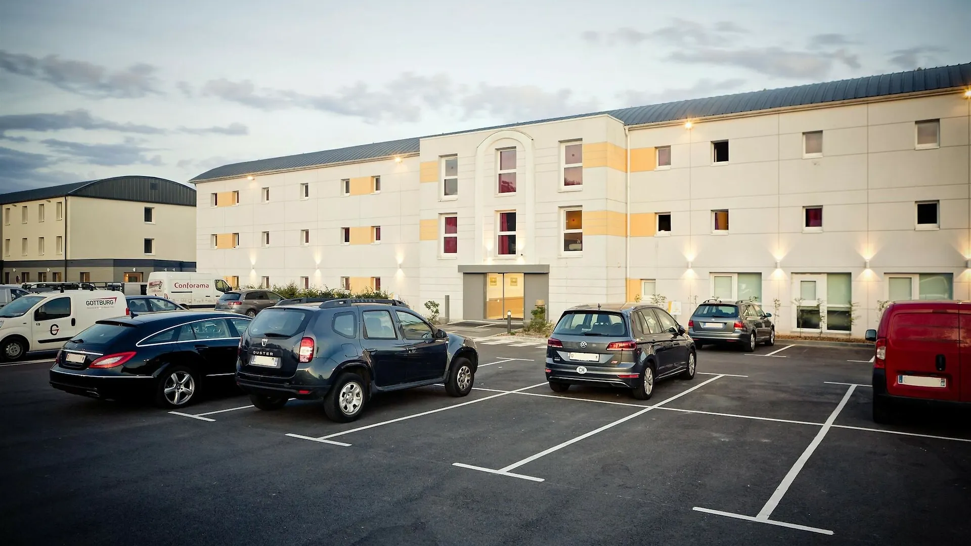 Greet Hotel Prevessin Geneve Aeroport 2*, Prevessin-Moens France