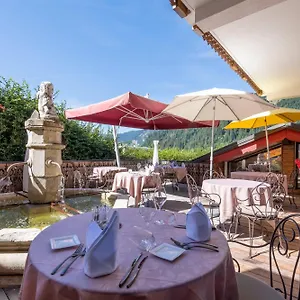 Macchi Restaurant & Châtel