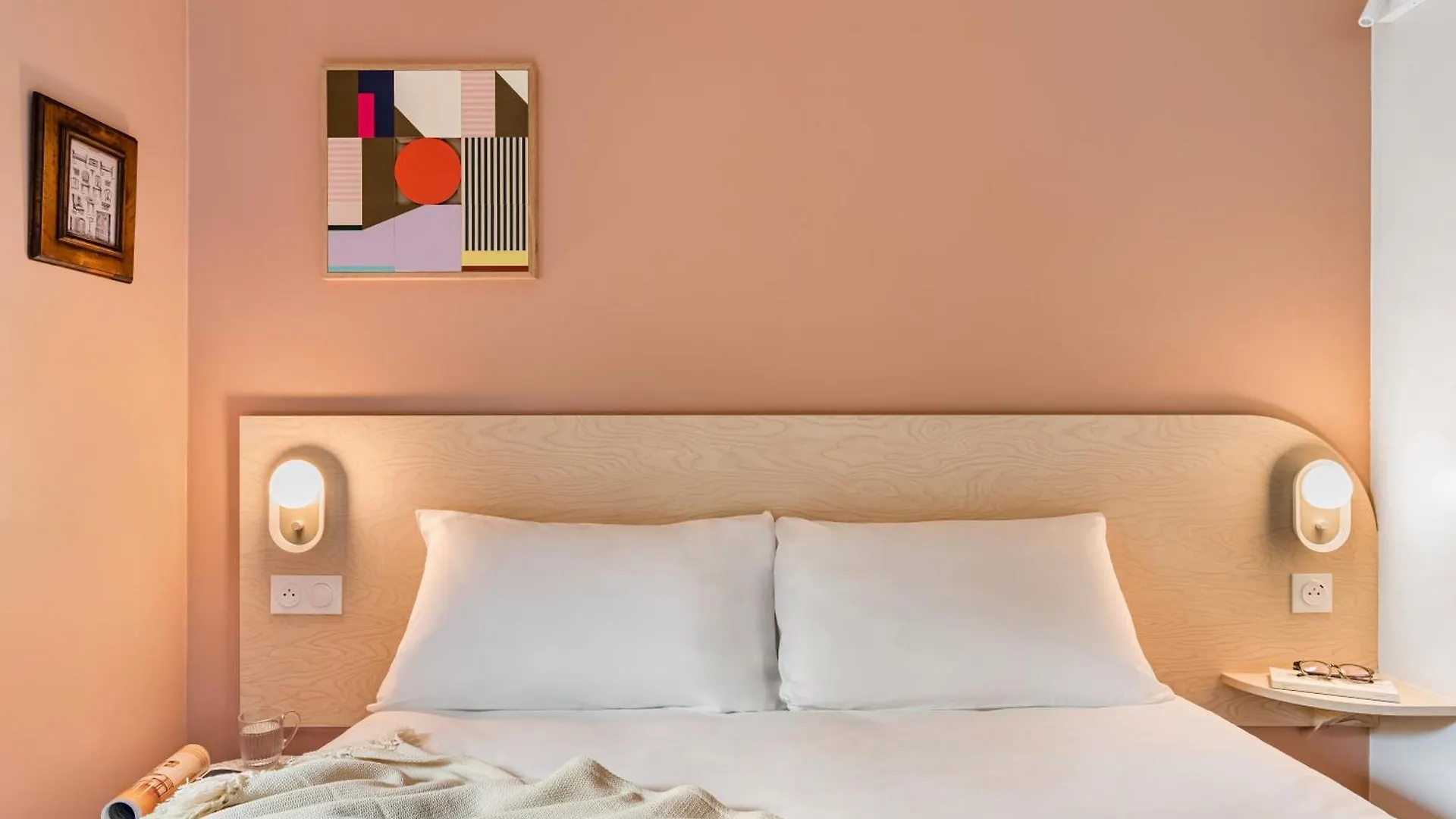 Greet Hotel Prevessin Geneve Aeroport 2*, 普雷维辛